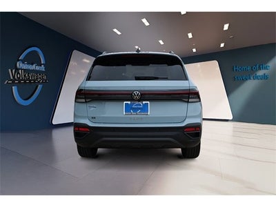 2026 Volkswagen Taos 1.5T SE Black