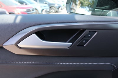 2026 Volkswagen Taos 1.5T SE Black