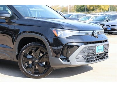 2026 Volkswagen Taos 1.5T SE Black