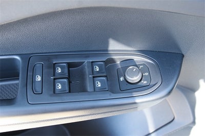 2026 Volkswagen Taos 1.5T SE Black