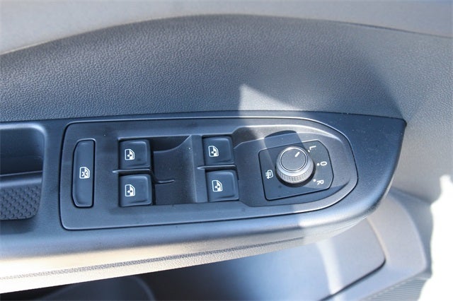 2026 Volkswagen Taos 1.5T SE Black