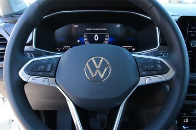 2026 Volkswagen Taos 1.5T SE Black