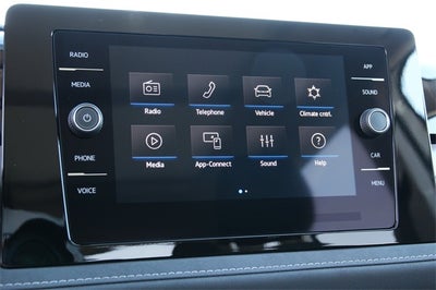 2026 Volkswagen Taos 1.5T SE Black