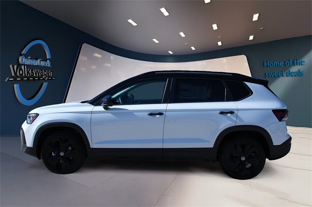 2026 Volkswagen Taos 1.5T SE Black