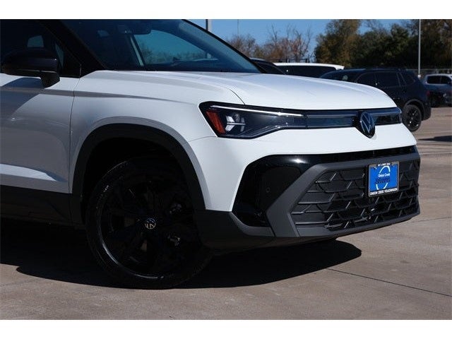 2026 Volkswagen Taos 1.5T SE Black