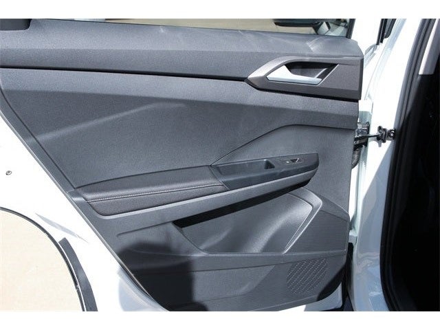 2026 Volkswagen Taos 1.5T SE Black