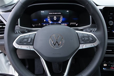 2026 Volkswagen Taos 1.5T SE Black