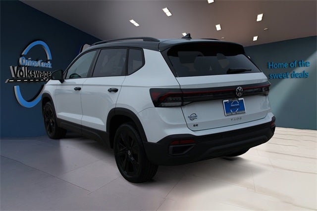 2026 Volkswagen Taos 1.5T SE Black