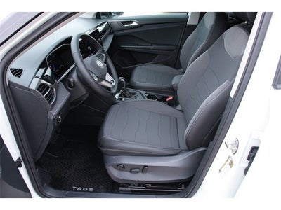 2026 Volkswagen Taos 1.5T SE Black