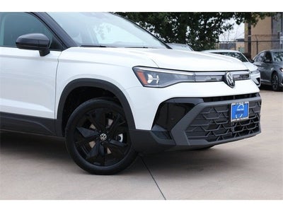 2026 Volkswagen Taos 1.5T SE Black