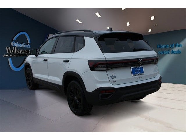 2026 Volkswagen Taos 1.5T SE Black