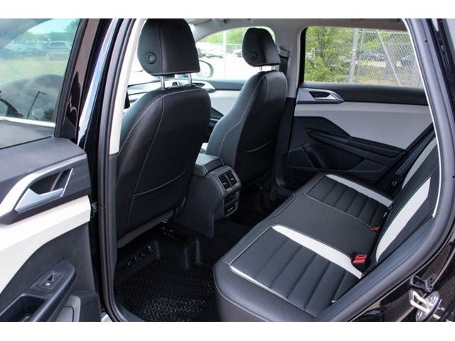 2026 Volkswagen Taos 1.5T SEL