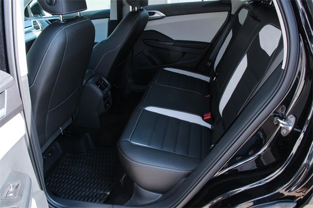 2025 Volkswagen Taos 1.5T SEL