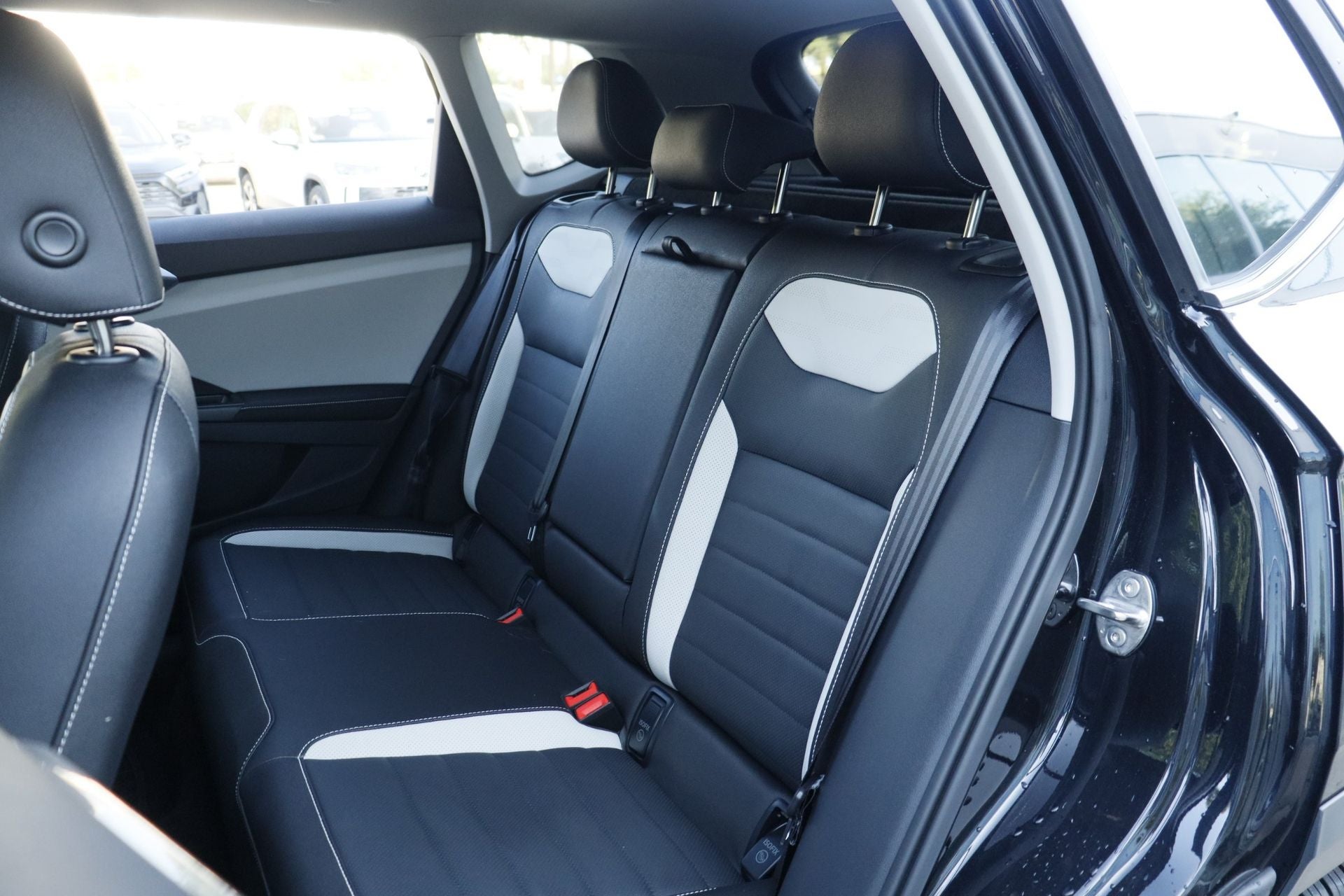 2025 Volkswagen Taos 1.5T SEL