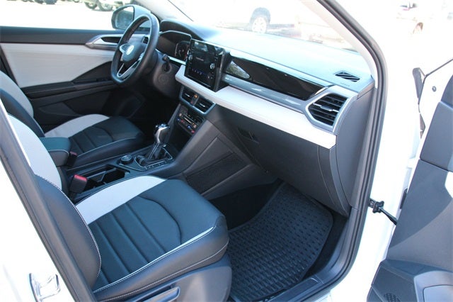 2025 Volkswagen Taos 1.5T SEL