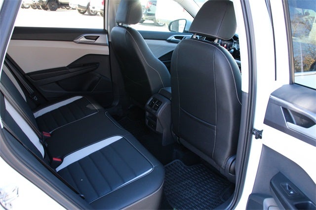 2025 Volkswagen Taos 1.5T SEL