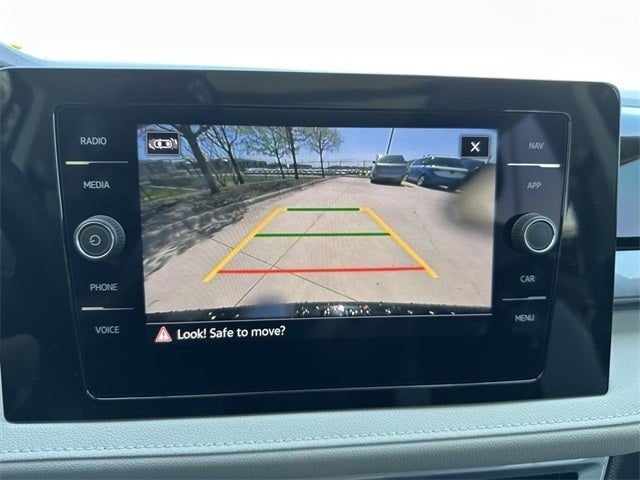 2025 Volkswagen Taos 1.5T SEL