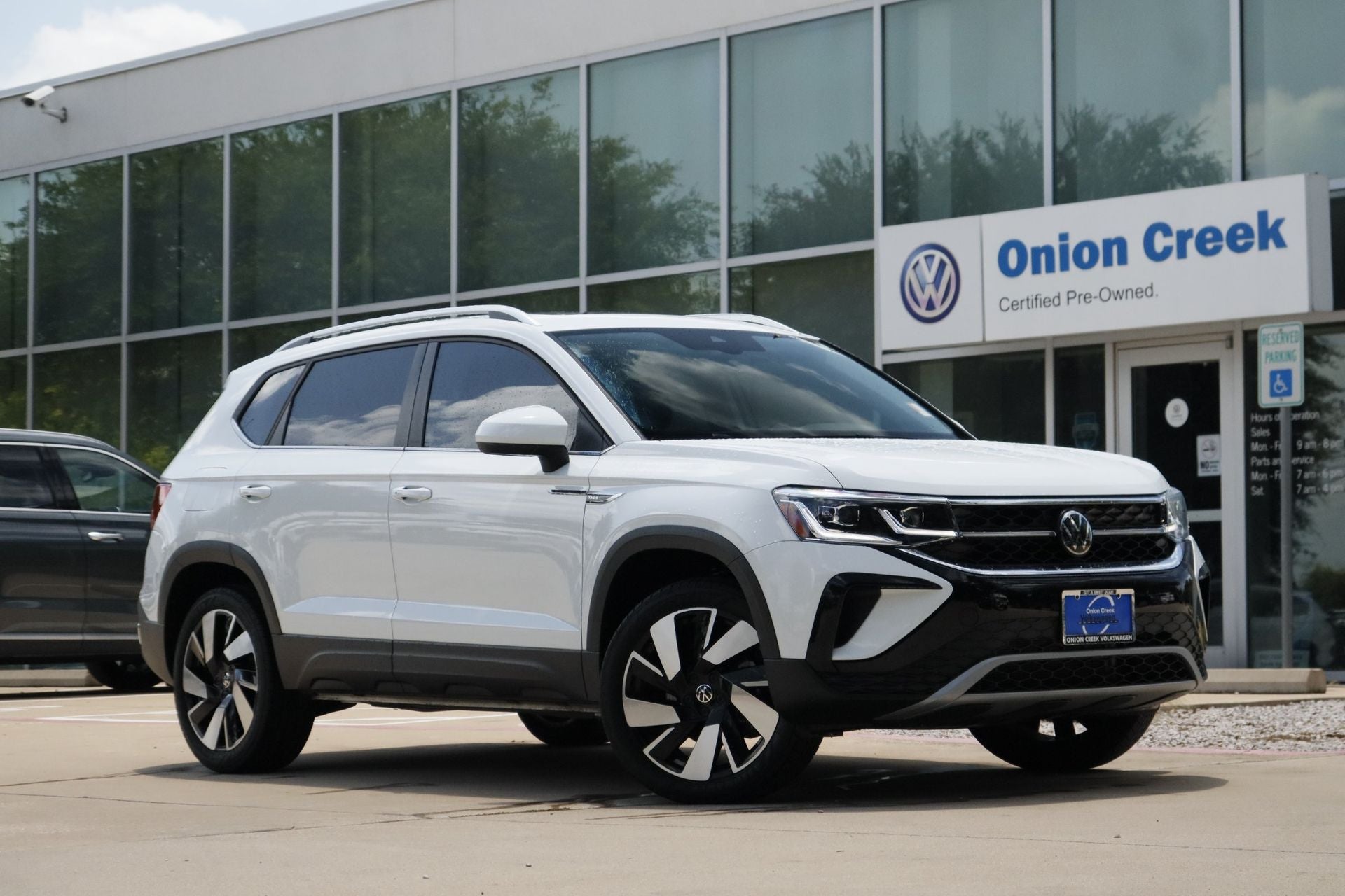 2024 Volkswagen Taos 1.5T SEL