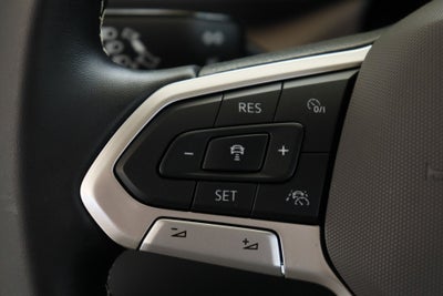 2024 Volkswagen Taos 1.5T SEL