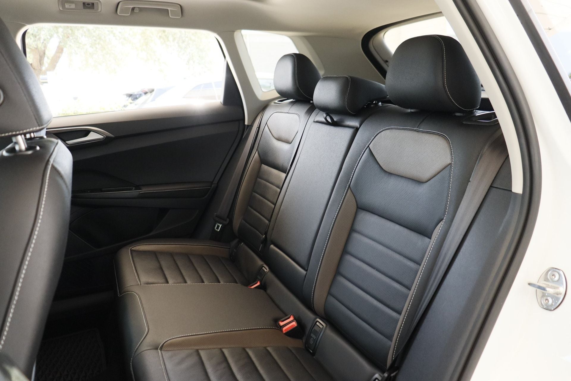 2024 Volkswagen Taos 1.5T SEL