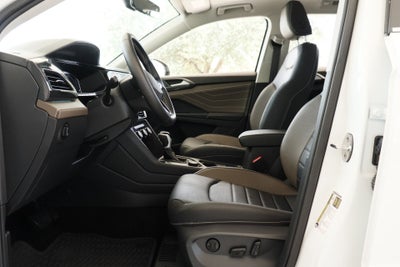 2024 Volkswagen Taos 1.5T SEL