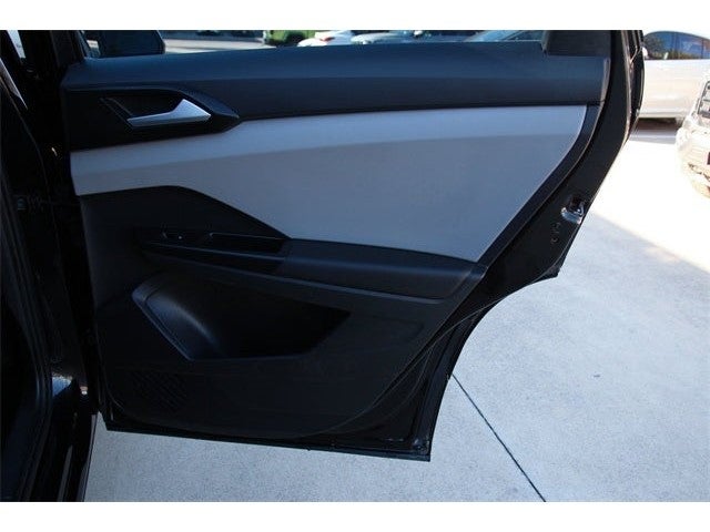 2022 Volkswagen Taos 1.5T S