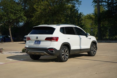 2024 Volkswagen Taos 1.5T SE