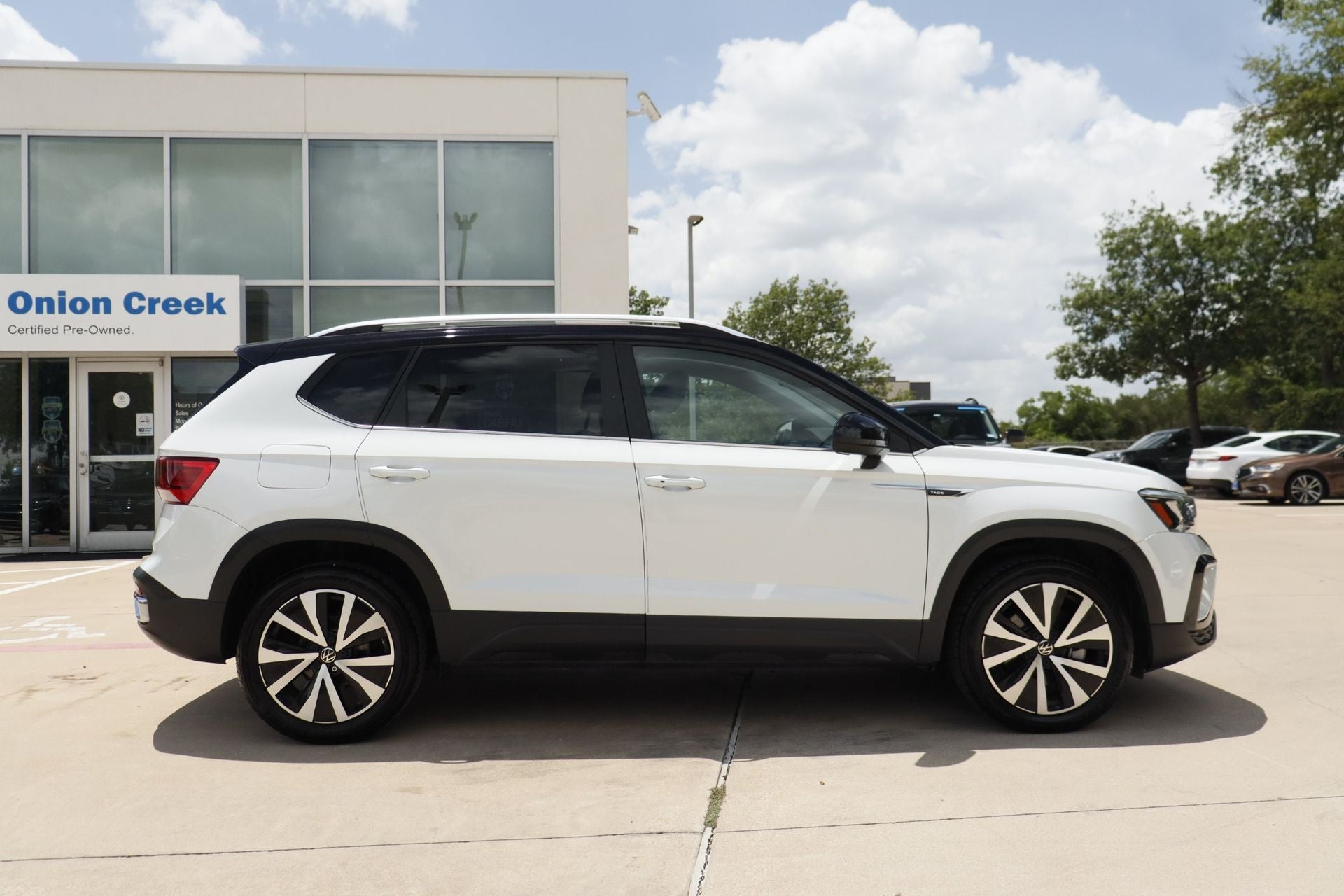 2023 Volkswagen Taos 1.5T SE