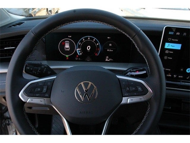 2025 Volkswagen Tiguan 2.0T SE