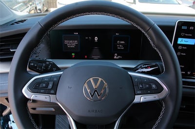 2025 Volkswagen Tiguan 2.0T SE