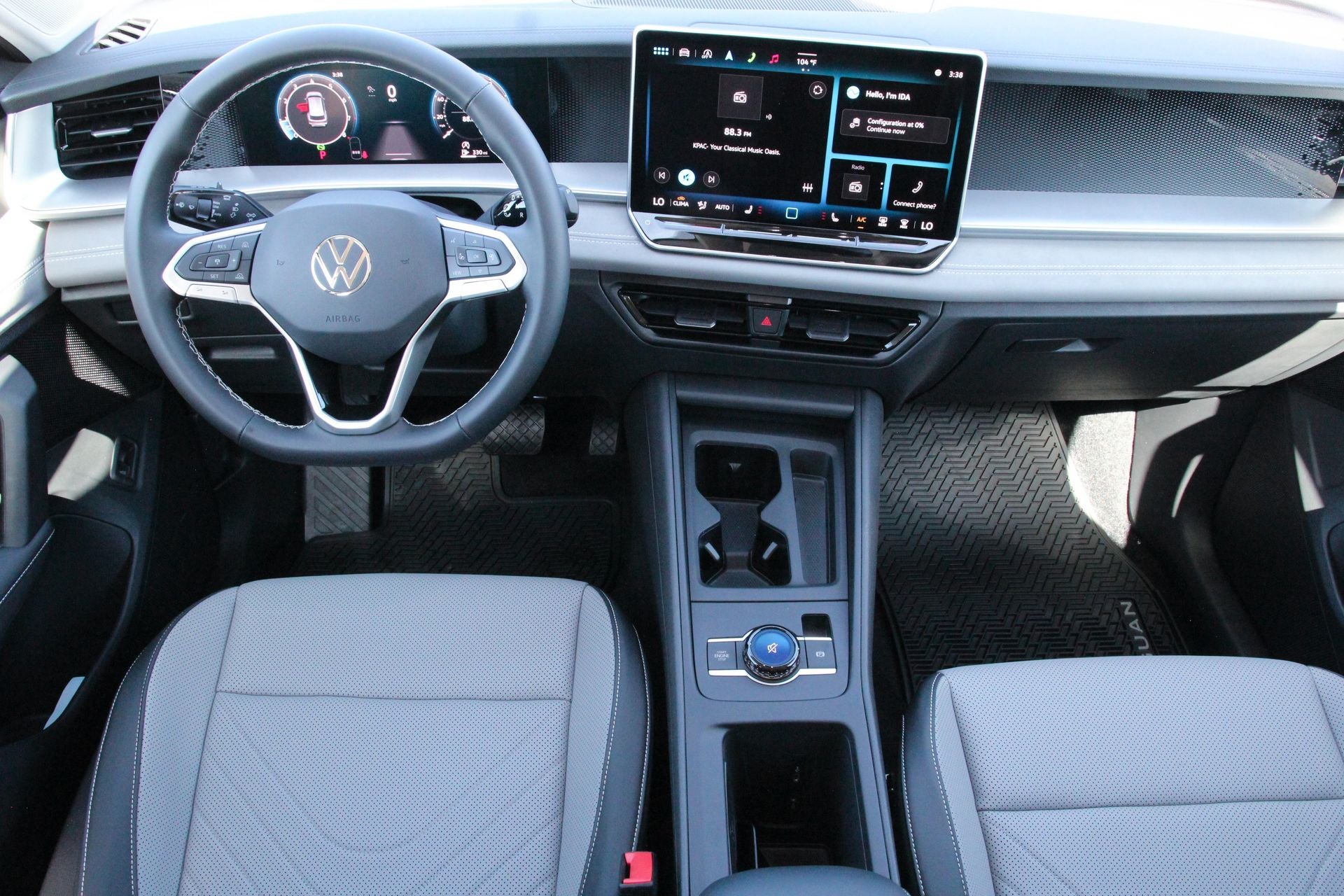 2025 Volkswagen Tiguan 2.0T SE