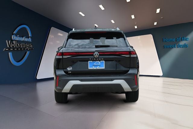 2025 Volkswagen Tiguan 2.0T SE