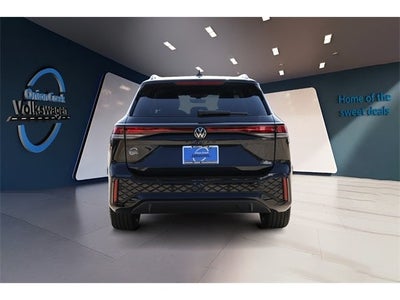 2026 Volkswagen Tiguan 2.0T SE R-Line Black