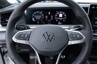 2026 Volkswagen Tiguan 2.0T SE R-Line Black