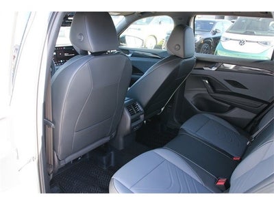 2026 Volkswagen Tiguan 2.0T SE R-Line Black