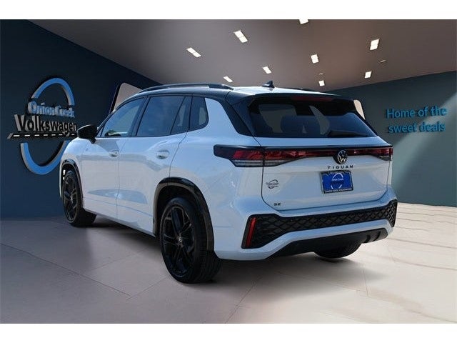 2026 Volkswagen Tiguan 2.0T SE R-Line Black