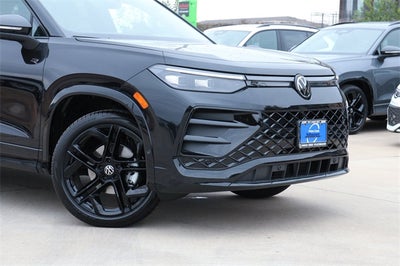 2026 Volkswagen Tiguan 2.0T SE R-Line Black