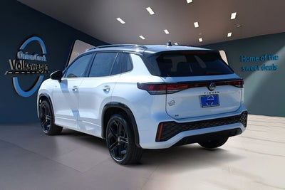 2026 Volkswagen Tiguan 2.0T SE R-Line Black