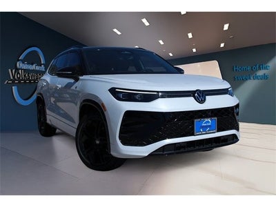 2026 Volkswagen Tiguan 2.0T SE R-Line Black