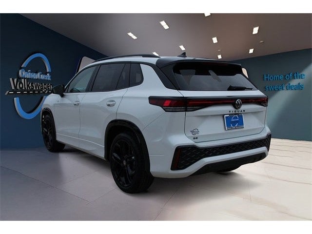 2026 Volkswagen Tiguan 2.0T SE R-Line Black