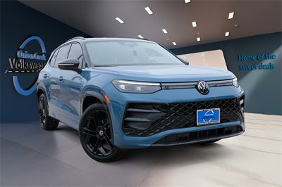 2026 Volkswagen Tiguan 2.0T SE R-Line Black