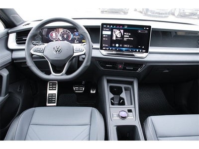 2026 Volkswagen Tiguan 2.0T SE R-Line Black