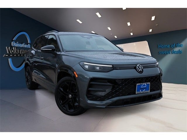 2026 Volkswagen Tiguan 2.0T SE R-Line Black