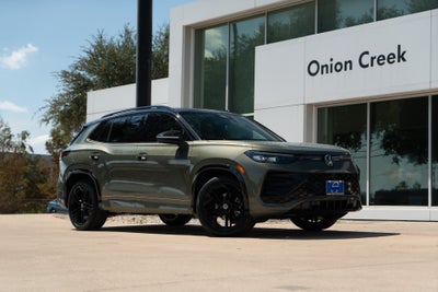 2026 Volkswagen Tiguan 2.0T SE R-Line Black