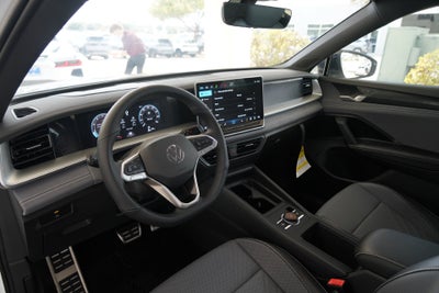 2026 Volkswagen Tiguan 2.0T SE R-Line Black