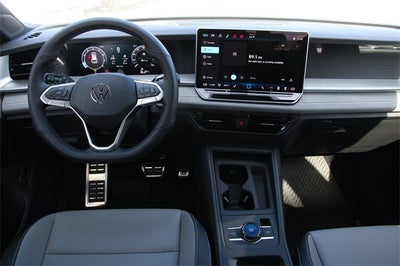 2026 Volkswagen Tiguan 2.0T SE R-Line Black