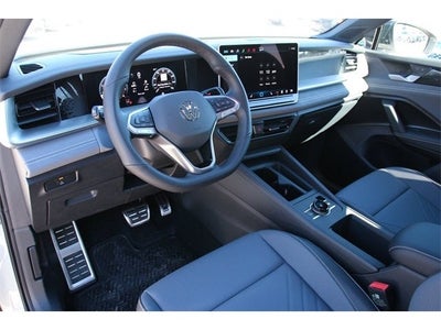 2026 Volkswagen Tiguan 2.0T SE R-Line Black