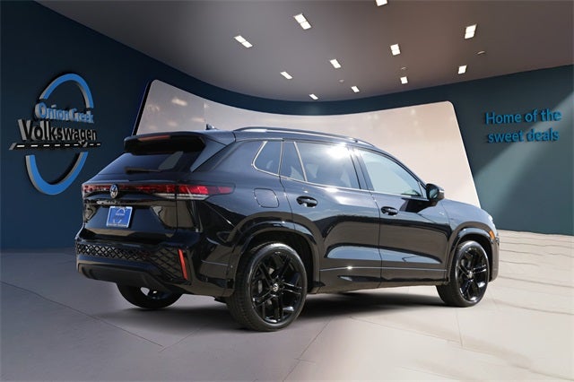 2026 Volkswagen Tiguan 2.0T SE R-Line Black