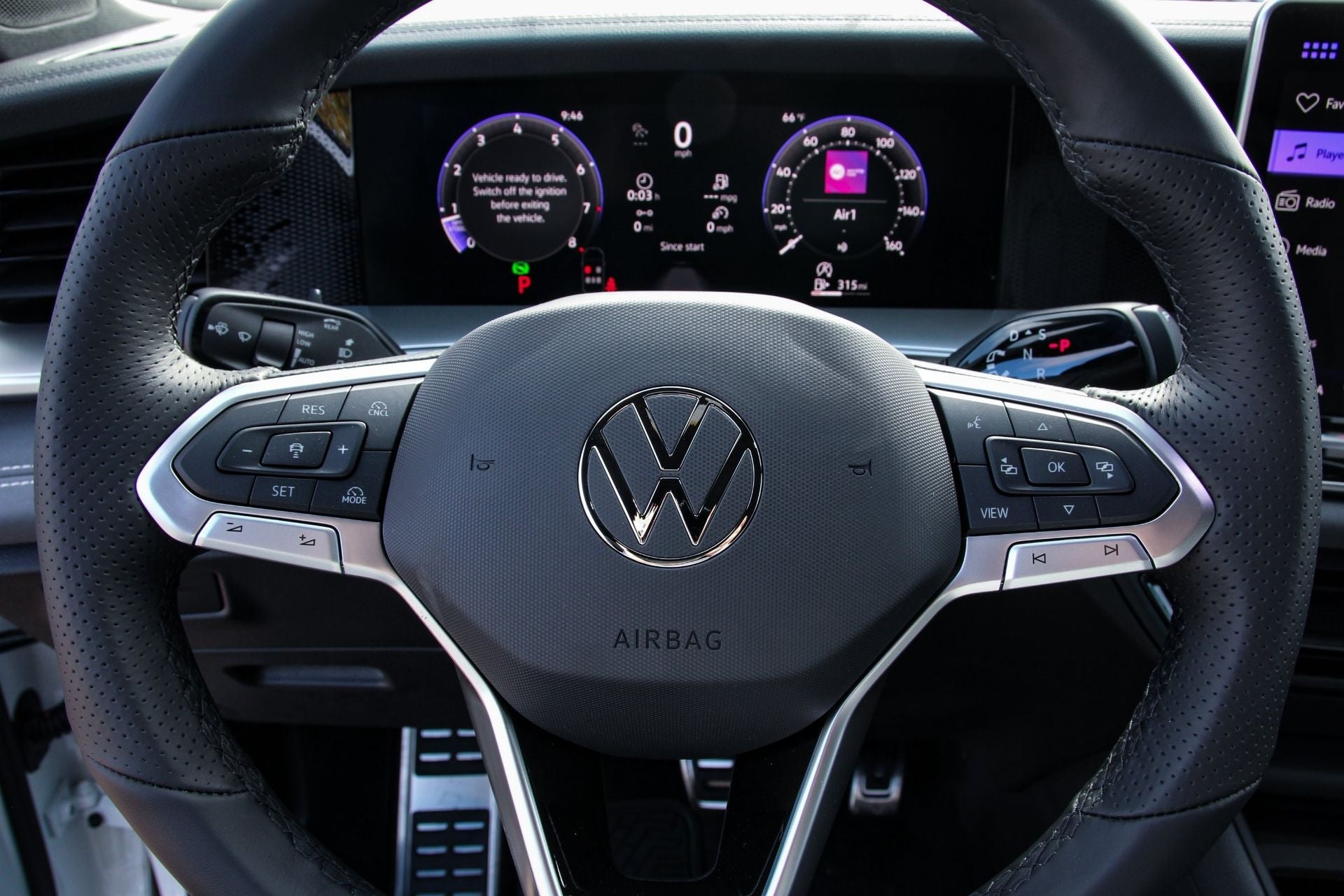 2026 Volkswagen Tiguan 2.0T SE R-Line Black