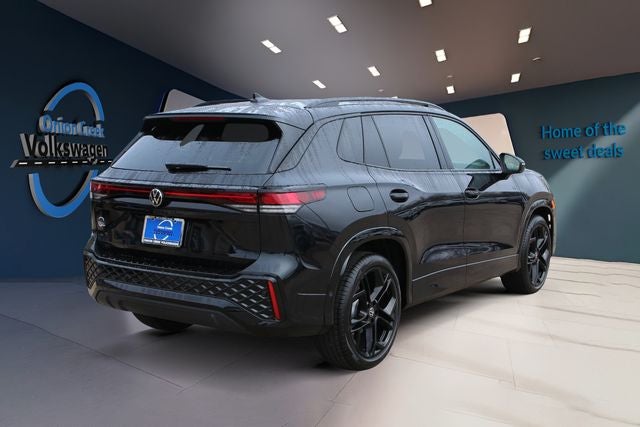 2026 Volkswagen Tiguan 2.0T SE R-Line Black